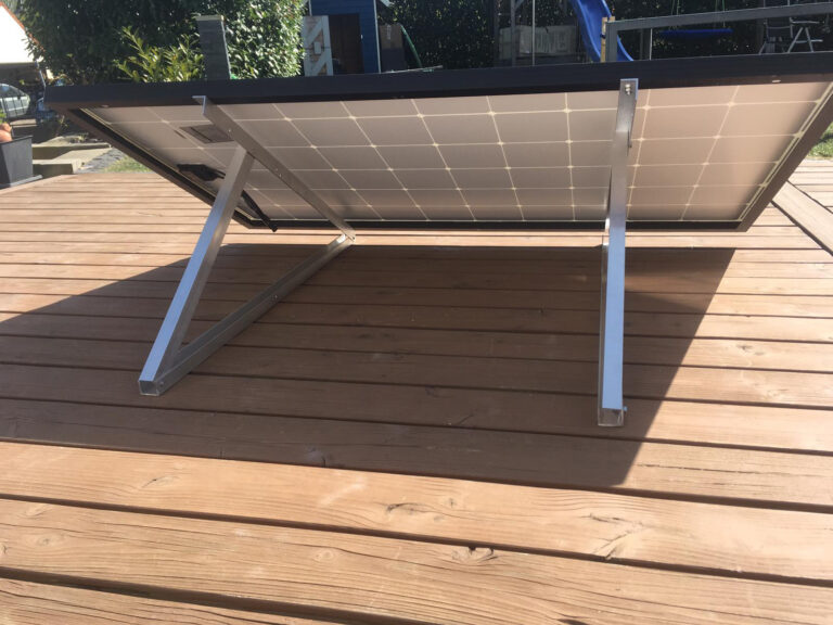 Halterung / Aufständerung für Solarmodul / Photovoltaikmodul. › Balkonkraftwerk Steckdosen