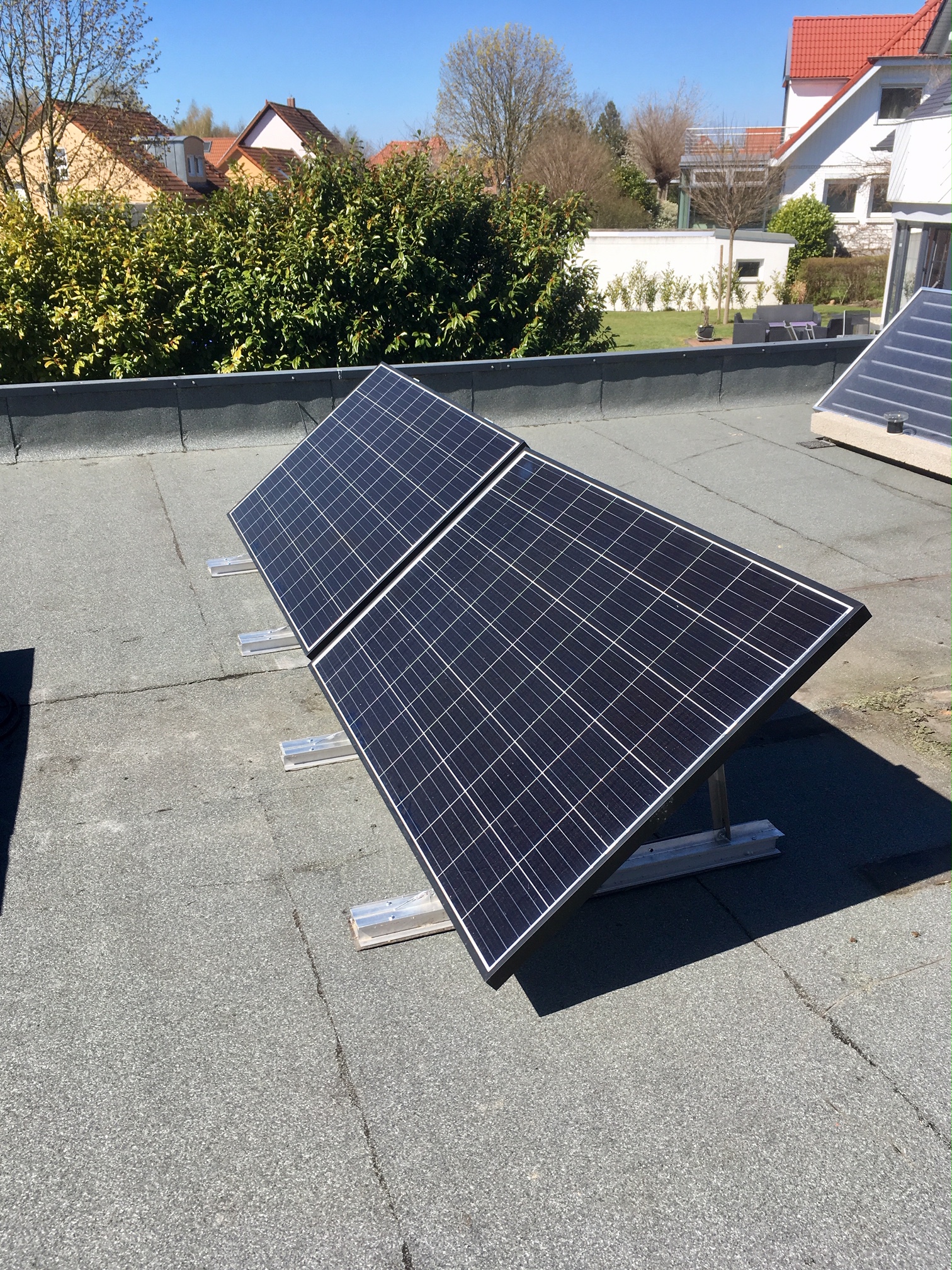 3200 Solaranlage / Photovoltaikanlage - Plug & Play zur Selbstmontage ›  Balkonkraftwerk - Steckdosen-Solaranlage