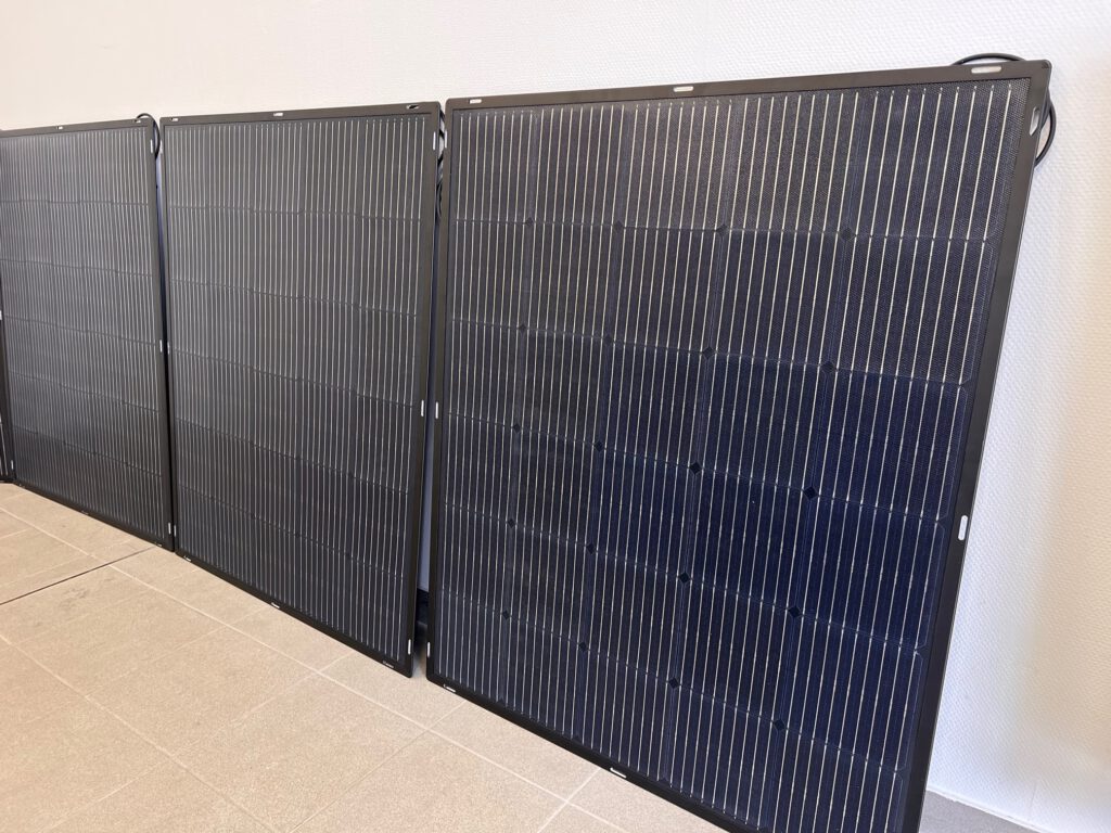 Balkonkraftwerk 800 Watt Komplettset Online kaufen › Balkonkraftwerk SteckdosenSolaranlage